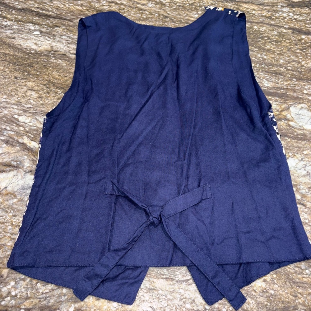 Vintage Embroidered Sequin Vest Womens M Navy Blue Excellent Erika - Picture 6 of 7